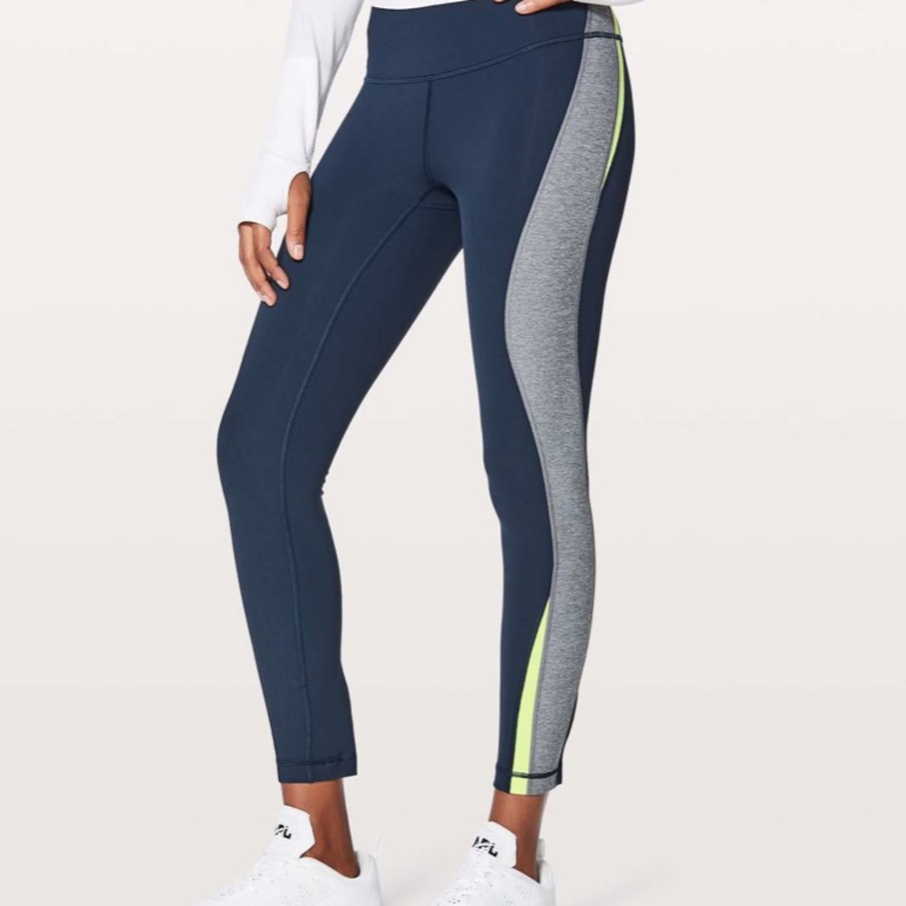 Lululemon kick serve sweat tight 25”